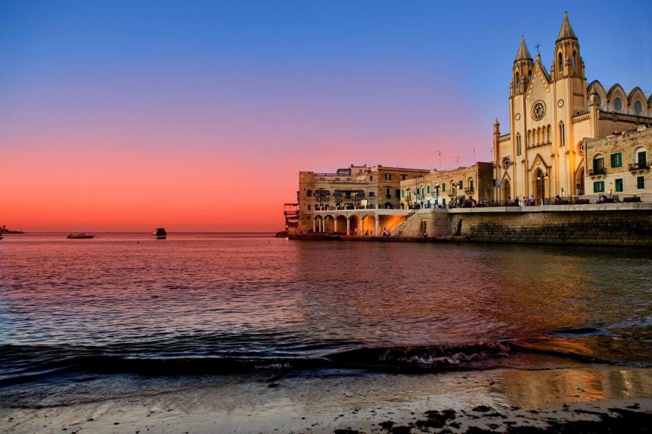 Luxury Apt With Side Seaviews And Pool, Best Location Sliema Extérieur photo