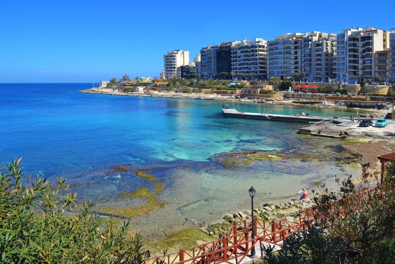 Luxury Apt With Side Seaviews And Pool, Best Location Sliema Extérieur photo